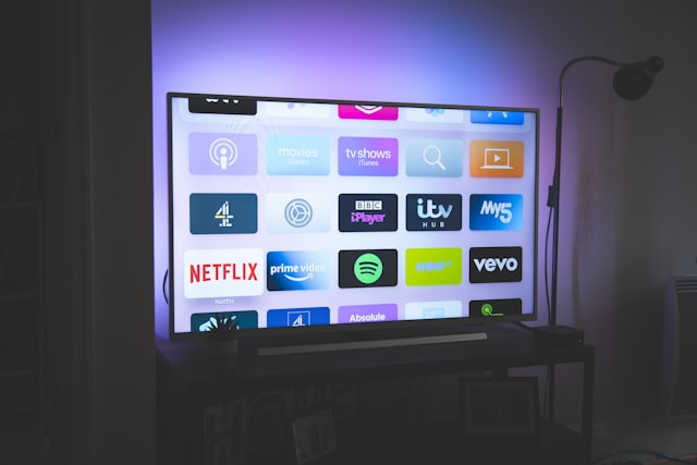 LG 4K Smart TV 55"