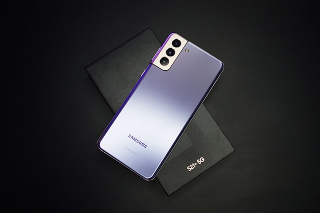 Samsung Galaxy S24 Ultra — yeni